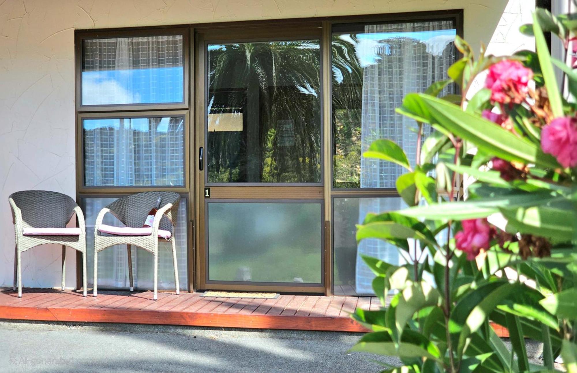 Haruru Falls Motel & Conference Centre Paihia Eksteriør bilde