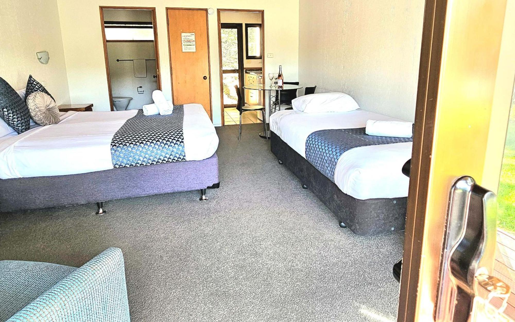 Haruru Falls Motel & Conference Centre Paihia Eksteriør bilde